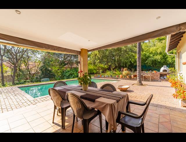 3 BEDROOM HOUSE FOR SALE IN DOUGLASDALE